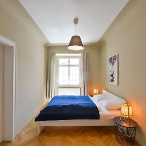 Apartament Celetna 27, Praga